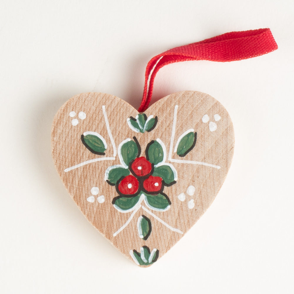 Heart w/Lingonberry Design Ornament