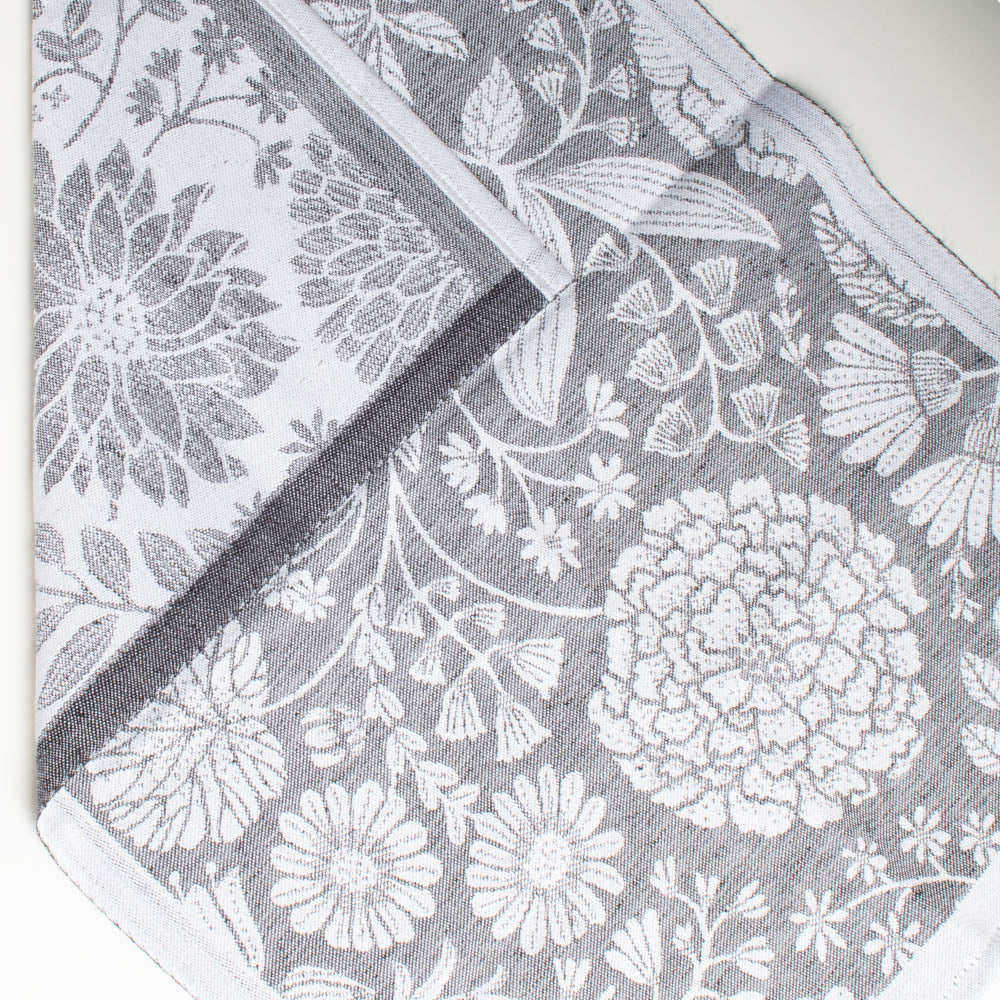 Ekelund Towel - Flowering
