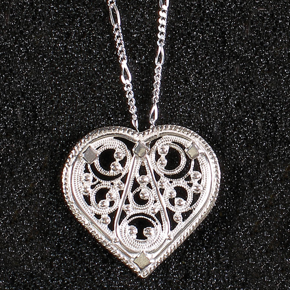 Silver Pendant "Marit's Heart"